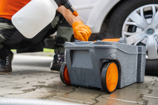 Best Portable toilet rental cost  in Bristol, WI